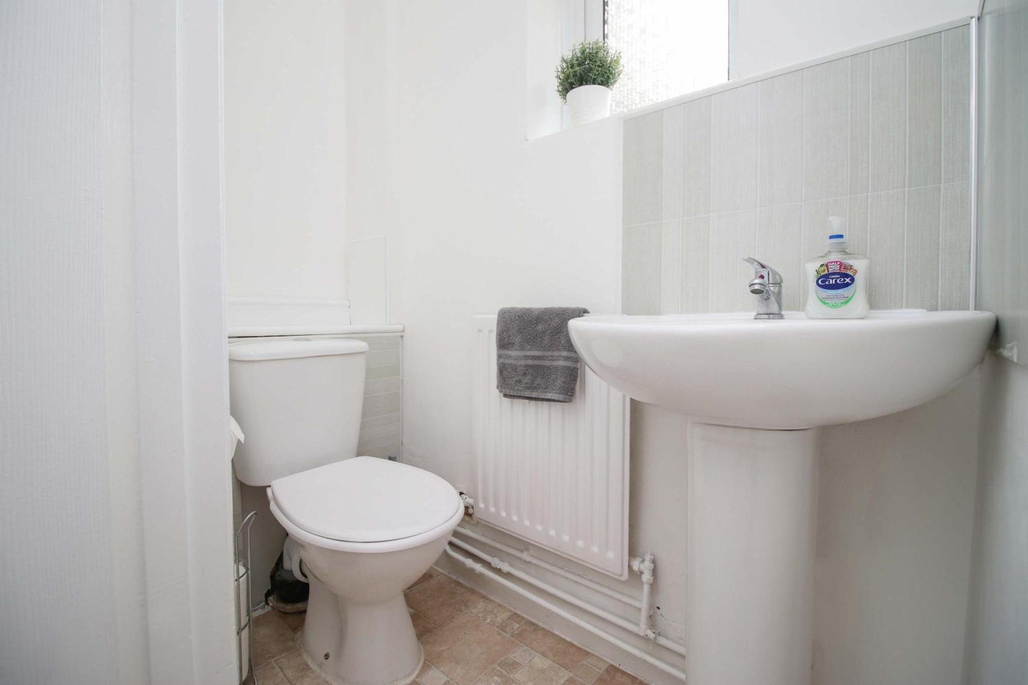 The Lockett Wonderful Large Bungalow Plympton, Plymouth Free Parking By Staystaycations Dış mekan fotoğraf