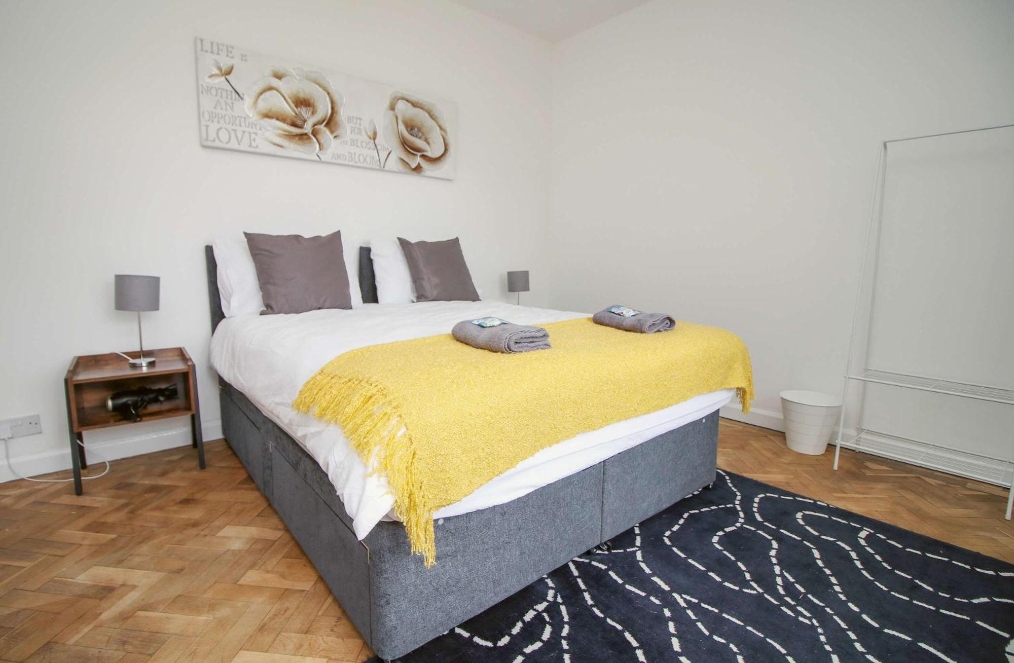 The Lockett Wonderful Large Bungalow Plympton, Plymouth Free Parking By Staystaycations Dış mekan fotoğraf