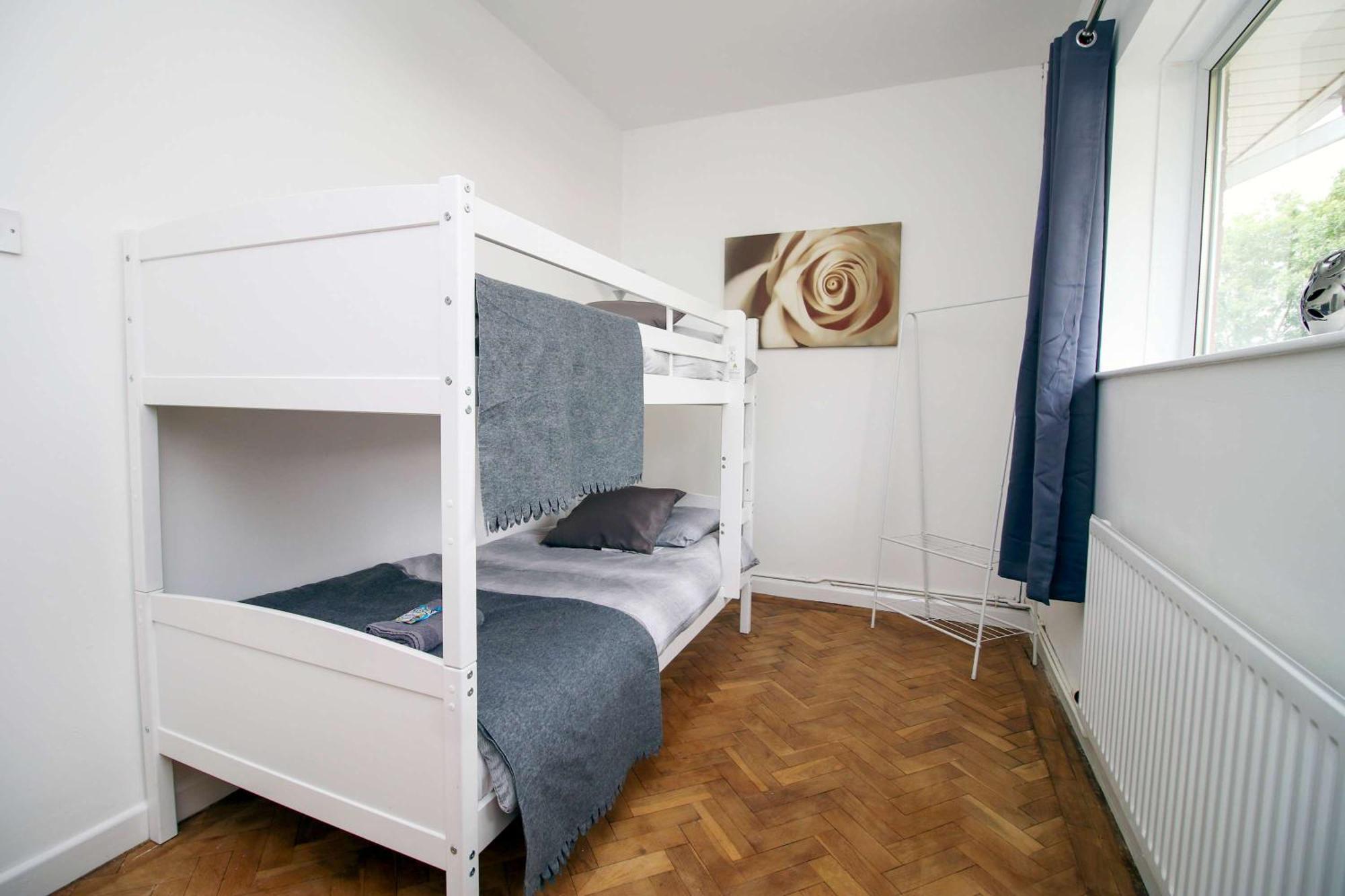 The Lockett Wonderful Large Bungalow Plympton, Plymouth Free Parking By Staystaycations Dış mekan fotoğraf